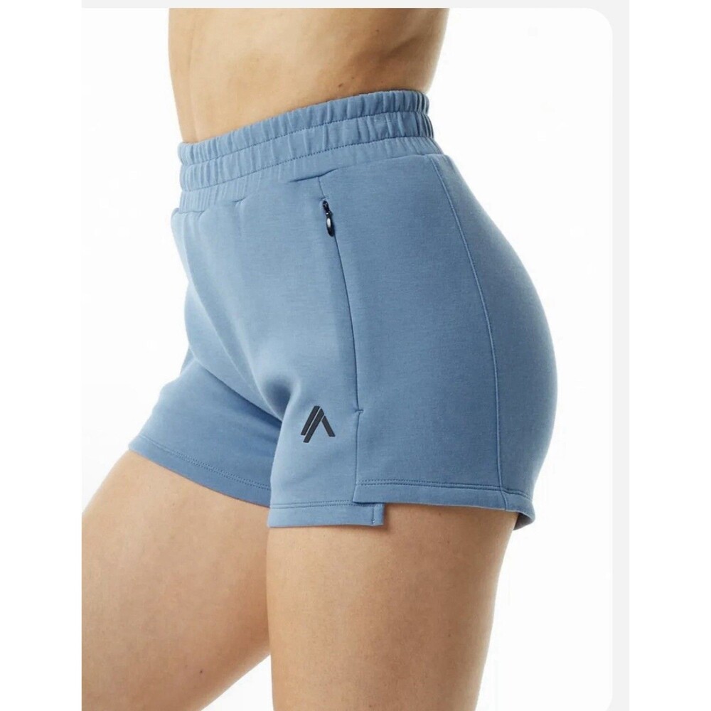 NEW Alphalete Woman’s  ELMTS Relaxed Short - Fog Blue Size Small